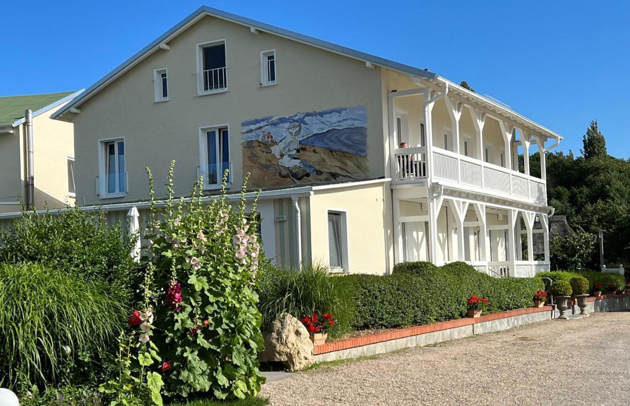 Panorama Hotel Ломе Екстериор снимка